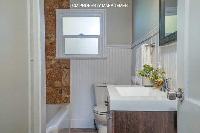 8437 S M St in Tacoma, WA - Building Photo - Building Photo