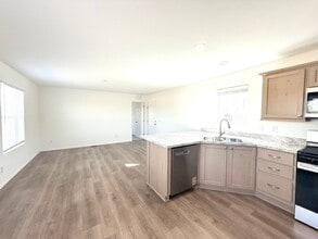 8784 E Tracy Dr in Prescott Valley, AZ - Building Photo - Building Photo