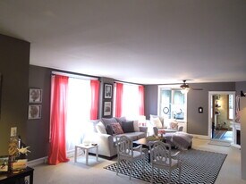 218 E Orange St, Unit Apt. 2 in Lancaster, PA - Building Photo
