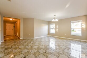 1552 Truscott Ct in Mount Dora, FL - Building Photo - Building Photo
