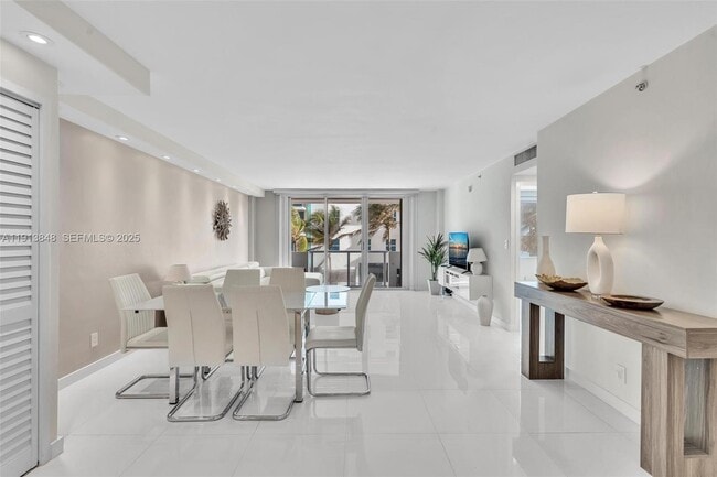 9195 Collins Ave in Surfside, FL - Building Photo - Building Photo