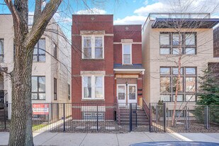 2333 W Montana St in Chicago, IL - Building Photo