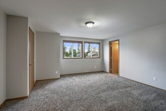 6009 207th St NE in Arlington, WA - Building Photo - Building Photo