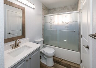 3680 Hazelwood Ct in Colorado Springs, CO - Building Photo - Building Photo