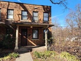 23 Wilton St in Greenville, SC - Building Photo