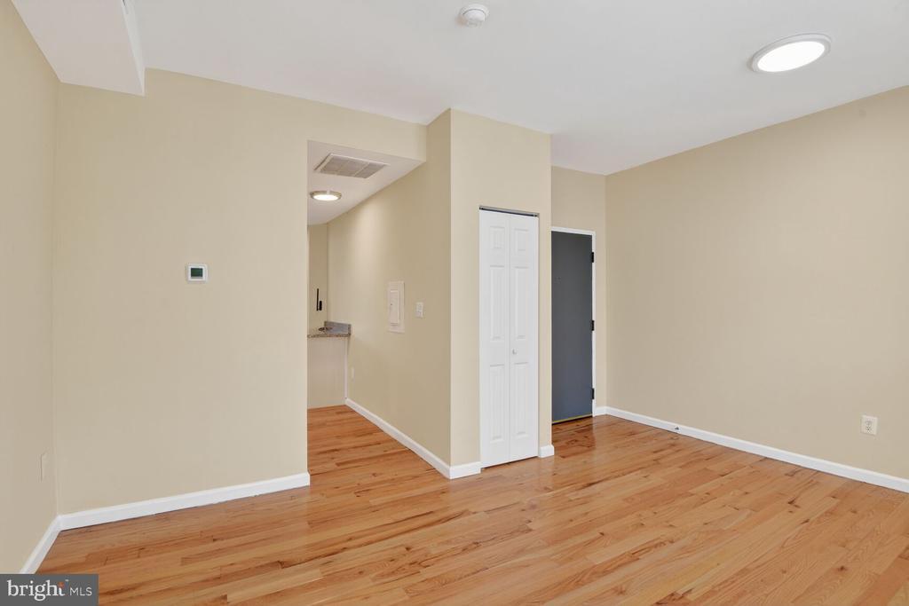 1648 Park Rd NW in Washington, DC - Building Photo