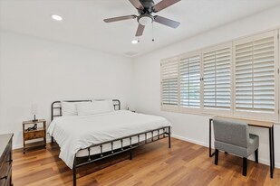 9632 N 58th Ln in Glendale, AZ - Building Photo