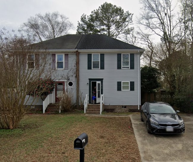 2425 Casey Ct