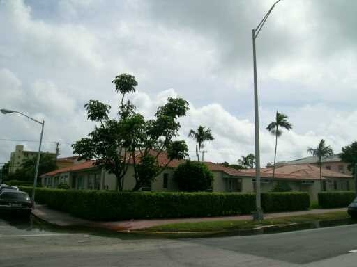 Phyllis Gardens Apartments in Miami, FL - Building Photo - Building Photo