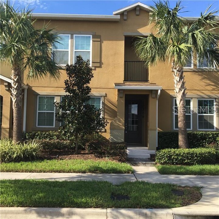 12329 Via Derna Pl in Windermere, FL - Building Photo