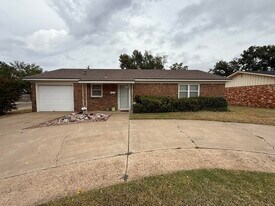3816 43rd St in Lubbock, TX - Building Photo
