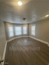 521 E 109th St in Cleveland, OH - Building Photo - Building Photo