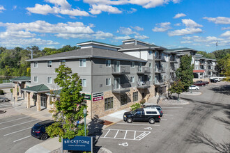 Brickstone in Chaska, MN - Foto de edificio - Building Photo