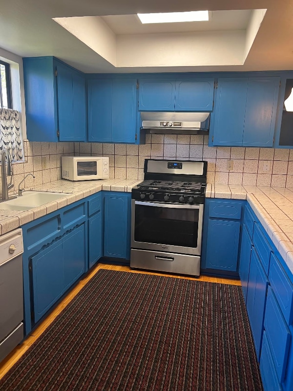 property at 308 Poplar Ave