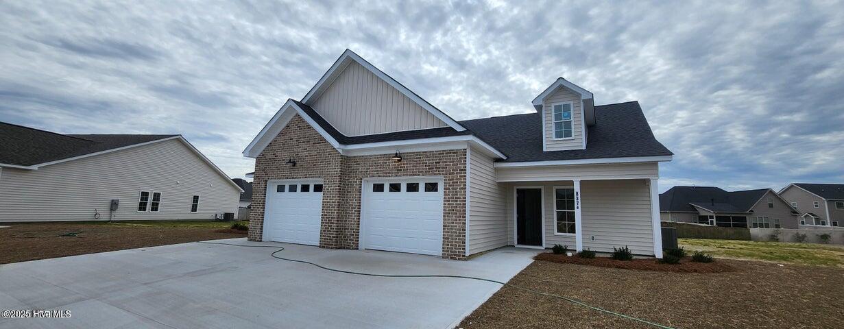 808 Sarah Rebecca Dr in Greenville, NC - Building Photo