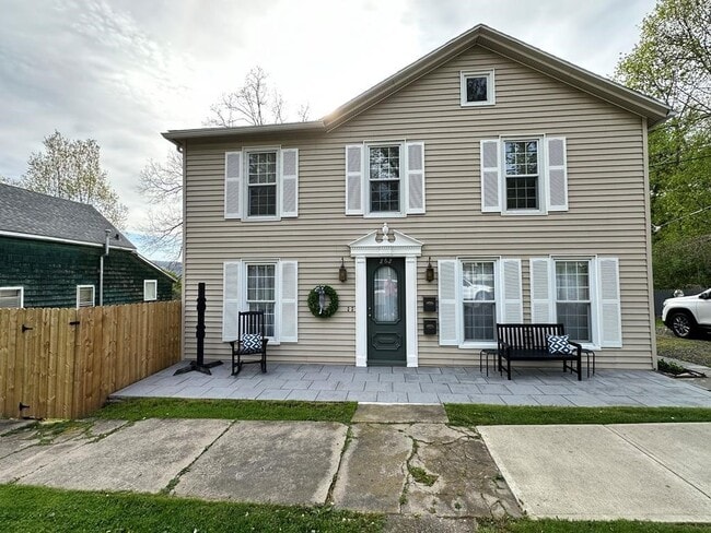 property at 262 Washington St