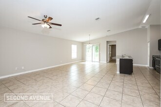 1655 Painter St SE in Palm Bay, FL - Foto de edificio - Building Photo