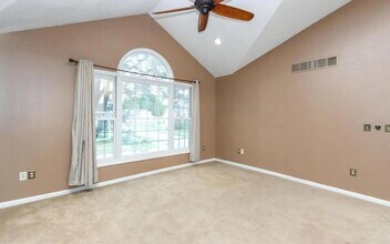 4003 Marigold Dr in Ames, IA - Foto de edificio - Building Photo