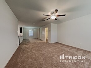 7254 Lazy Cyn in San Antonio, TX - Building Photo - Building Photo