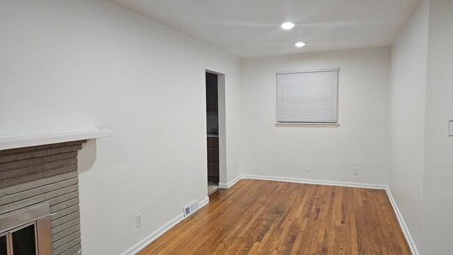 1940 Camp Greene St, Unit Camp Greene St in Charlotte, NC - Foto de edificio - Building Photo