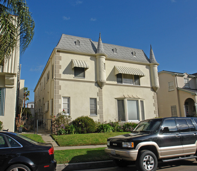 454 N Curson Ave in Los Angeles, CA - Foto de edificio - Building Photo