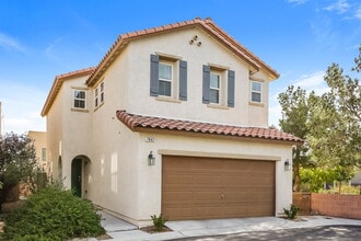 7942 Bliss Hill Ct in Las Vegas, NV - Building Photo - Building Photo