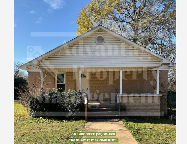 4 Hospital Dr in Morrilton, AR - Building Photo - Building Photo