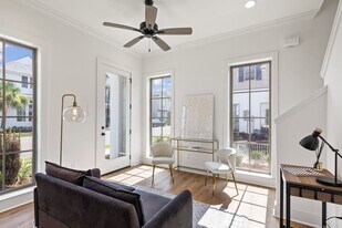 115 Gaunt Ln in Youngsville, LA - Building Photo