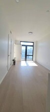 11-52-52 44th Dr in Queens, NY - Building Photo - Building Photo