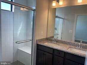 5014 Henry King Wy in Bowie, MD - Building Photo - Building Photo