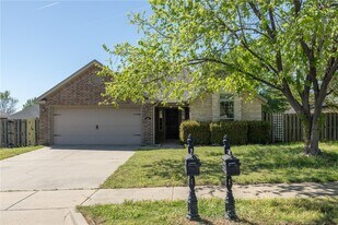 515 Liem Cir in Springdale, AR - Building Photo