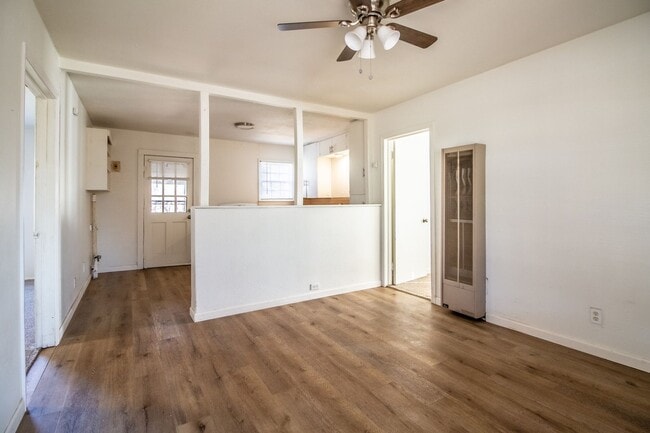 3707 Avenue S in Lubbock, TX - Building Photo - Building Photo