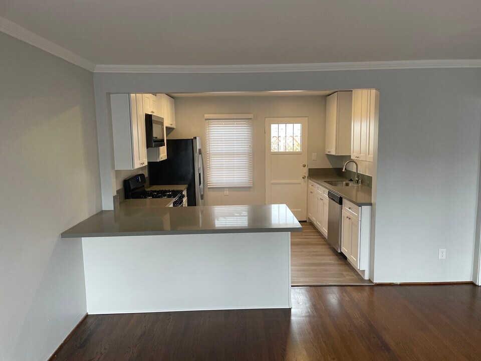 4660 Dawes St in San Diego, CA - Building Photo