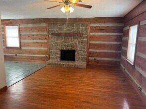 2822 W Walnut St in Johnson City, TN - Building Photo - Building Photo