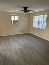 211 Jane Ave in Dundee, FL - Building Photo - Building Photo
