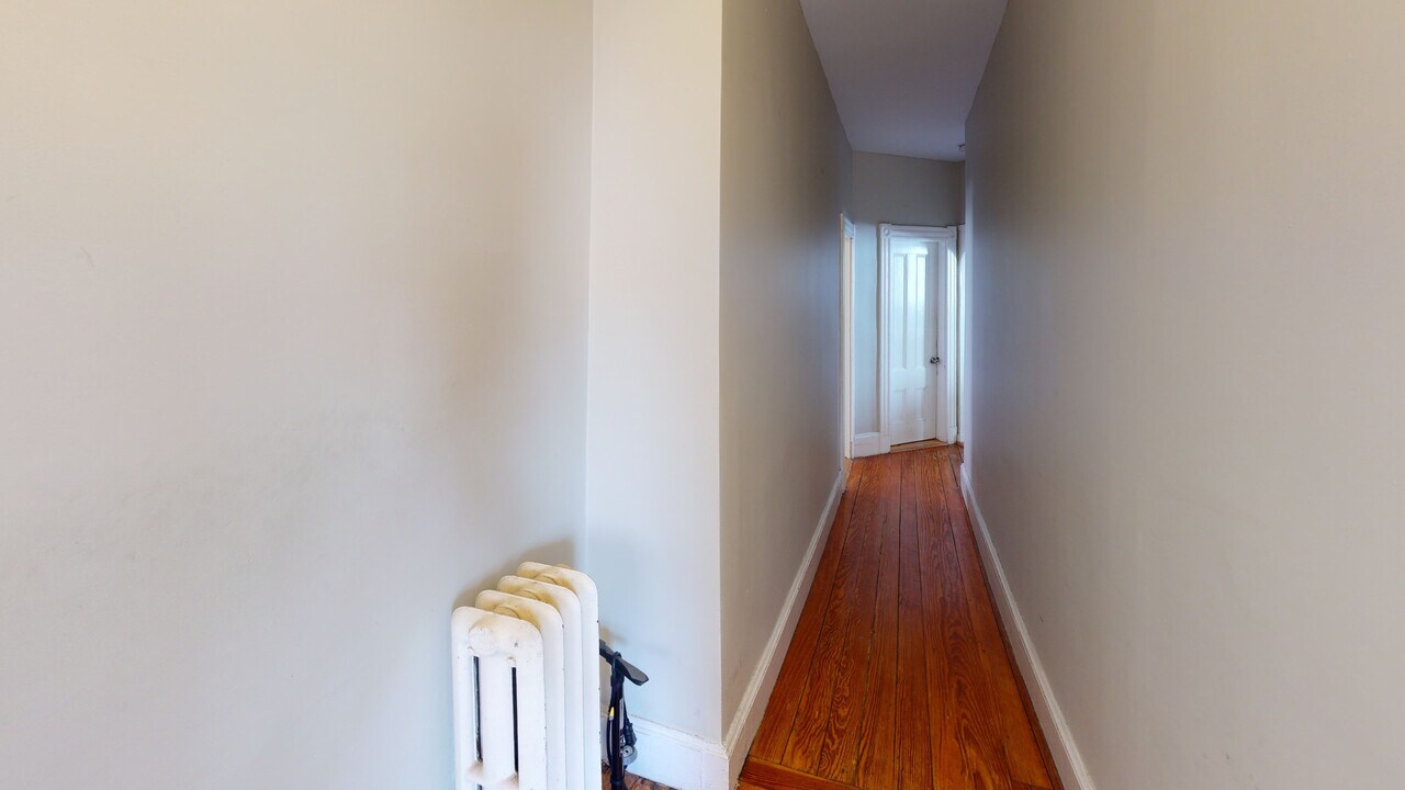 5 Durham St, Unit 1 in Somerville, MA - Building Photo