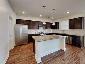 405 Levon Ct in Loganville, GA - Building Photo - Building Photo