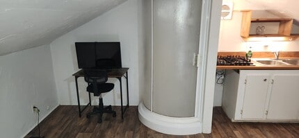 110 Betsy Ross Pl in Satsuma, FL - Building Photo - Building Photo