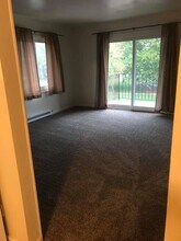 231 N 1st St-Unit -2 in Seward, NE - Building Photo - Building Photo