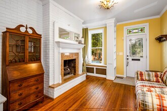 903 S Potomac St in Baltimore, MD - Foto de edificio - Building Photo