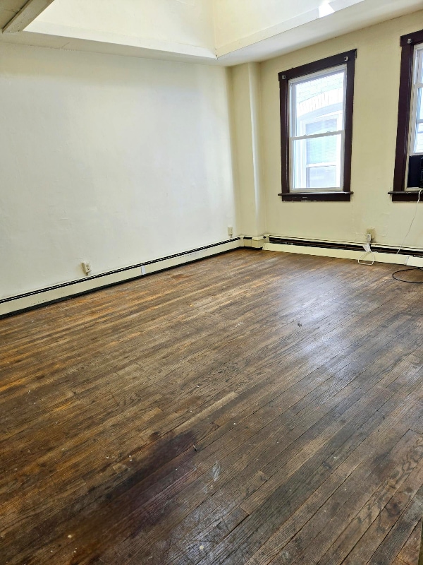 309 W Beaver Ave in State College, PA - Building Photo - Building Photo