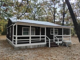 111 Pueblo St in Mabank, TX - Building Photo