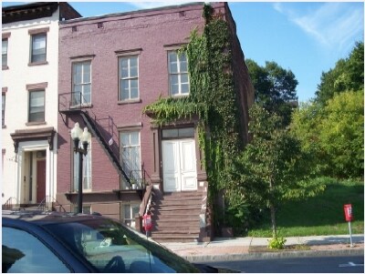 176 N Pearl St in Albany, NY - Foto de edificio - Building Photo