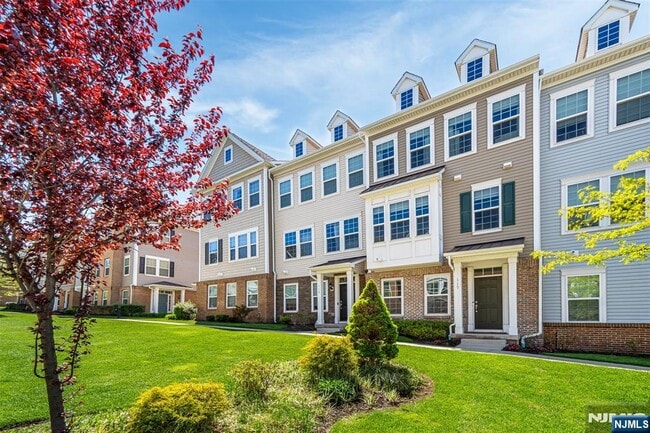 117 Truman Dr in Wood Ridge, NJ - Building Photo - Building Photo