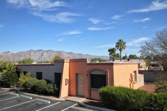 Baca Apartments in Tucson, AZ - Building Photo - Building Photo