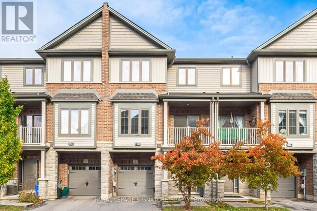 property at 5 Ridgeside Ln