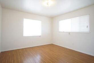 6470 Montezuma Rd in San Diego, CA - Building Photo - Building Photo