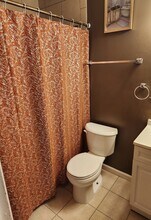 8917 Loughran Terrace, Unit #1 single room rental in Fort Washington, MD - Foto de edificio - Building Photo