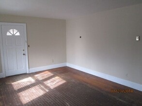 3636 Anderson Hwy in Powhatan, VA - Building Photo - Building Photo