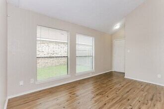 2618 Butterfield Dr in Fort Worth, TX - Building Photo - Building Photo